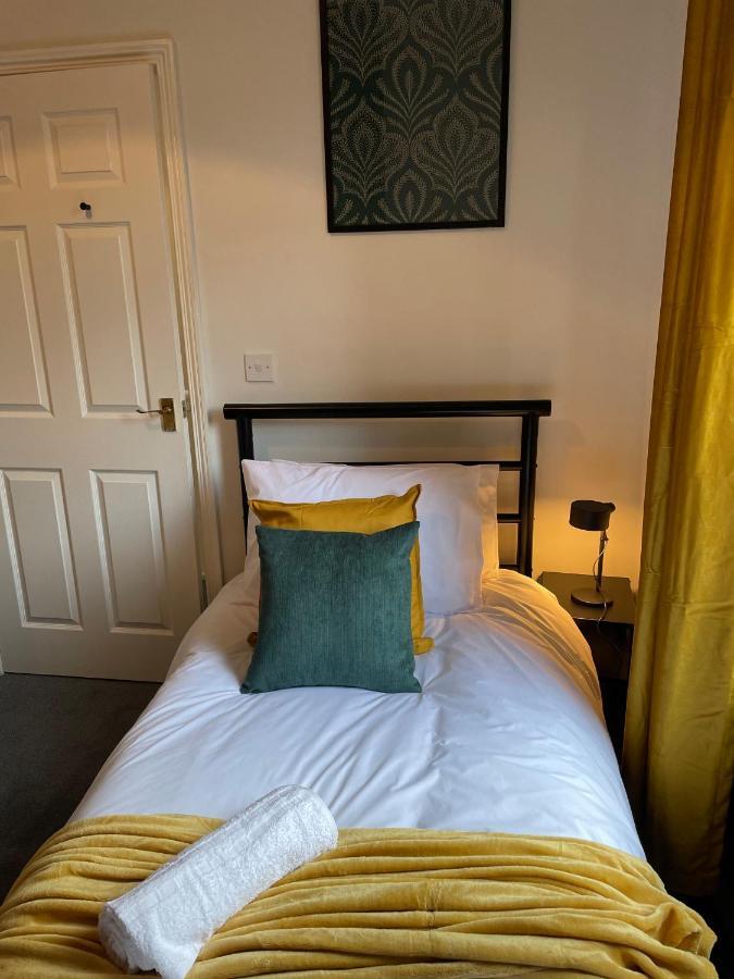 Thornton - Stylish 3 Bed Terraced House With Free Parking Villa Darlington  Exteriör bild